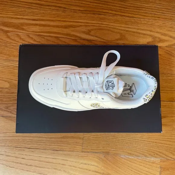 Last Pair!!!!Nike Air Force 1 Pixel SE Sneaker from NIKE - Picture 5 of 10